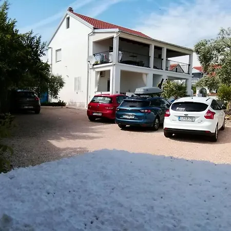 Apartment In With Sea View, Terrace, Air Conditioning, Wifi